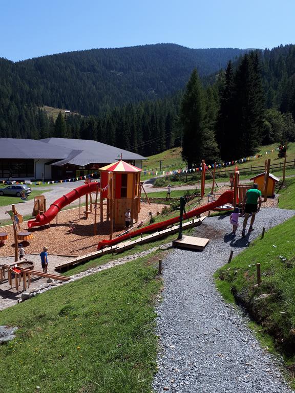Simonbauerhof Villa Bad Kleinkirchheim Ngoại thất bức ảnh